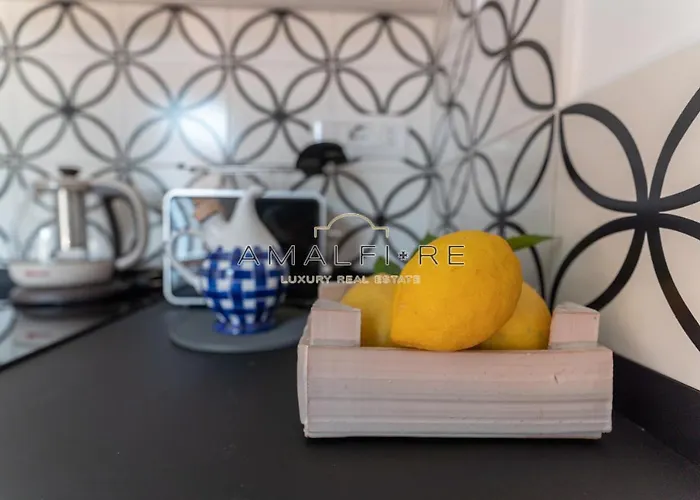 Lionetti Suite House